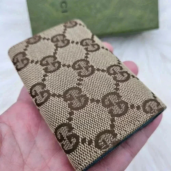 Gucci Canvas Monogram Studded leather  6 Key Holder case - Picture 5 of 15